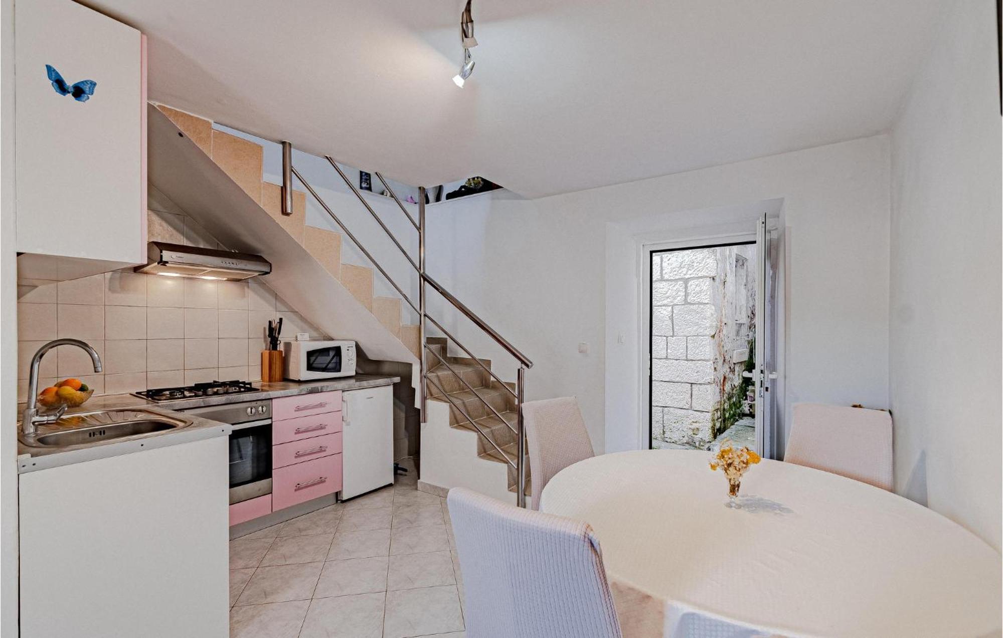 Stunning Apartment In Racisce With Wifi Luaran gambar