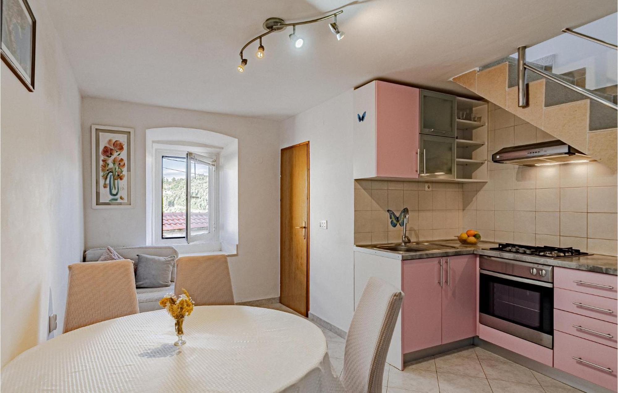 Stunning Apartment In Racisce With Wifi Luaran gambar